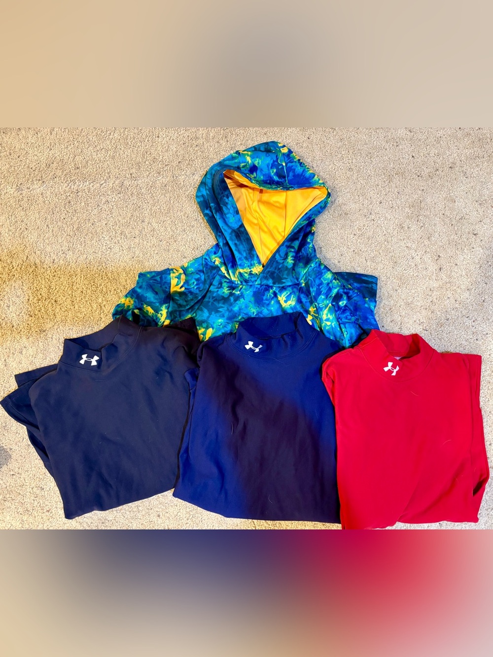 Under Armour Athletic Shirts with Blue-Yellow Patterned Hoodie Bundle